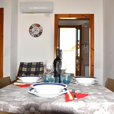 شقة Teoma With Climate And Parking For 5 Guests *